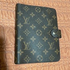 Louis Vuitton Notebook with Paper